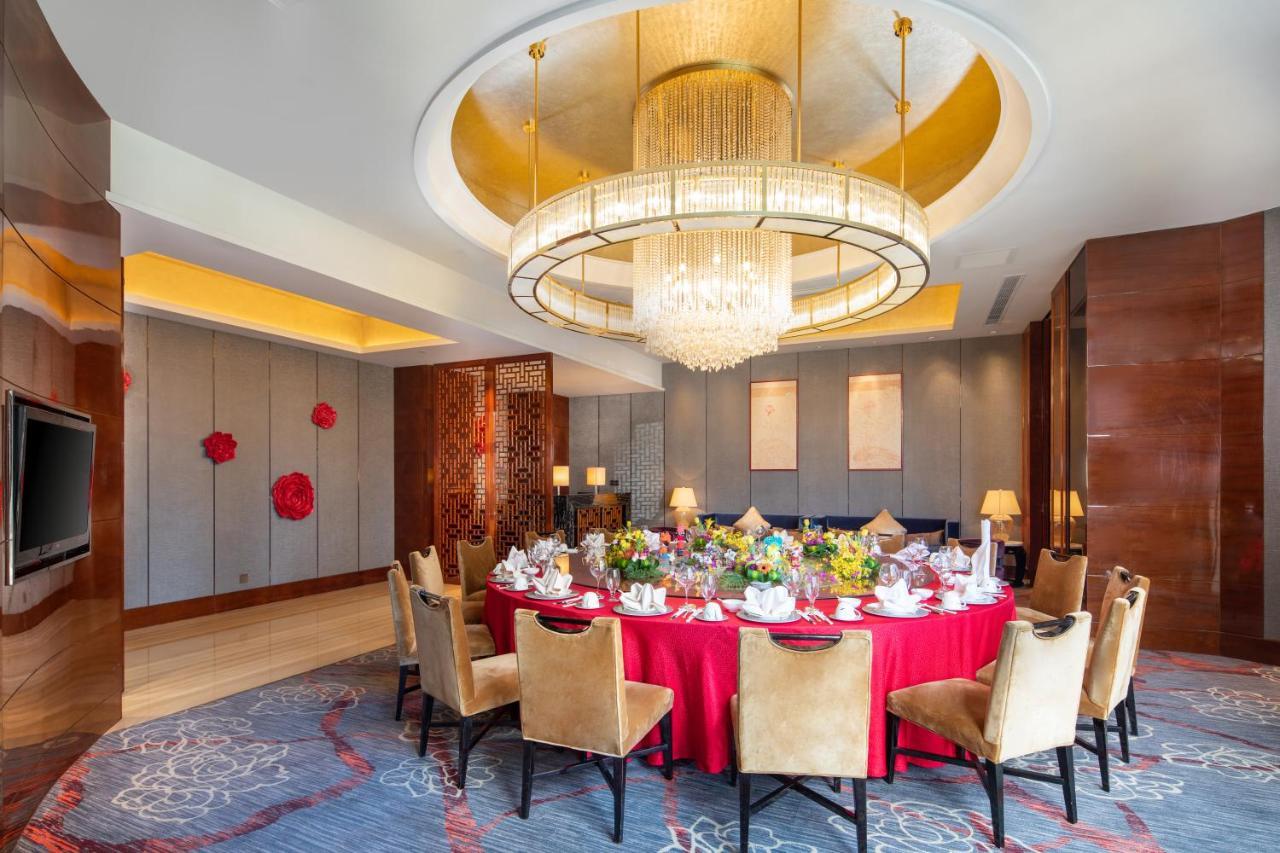 Hotel Wyndham Grand Plaza Royale Colorful Yunnan Kunming Zewnętrze zdjęcie